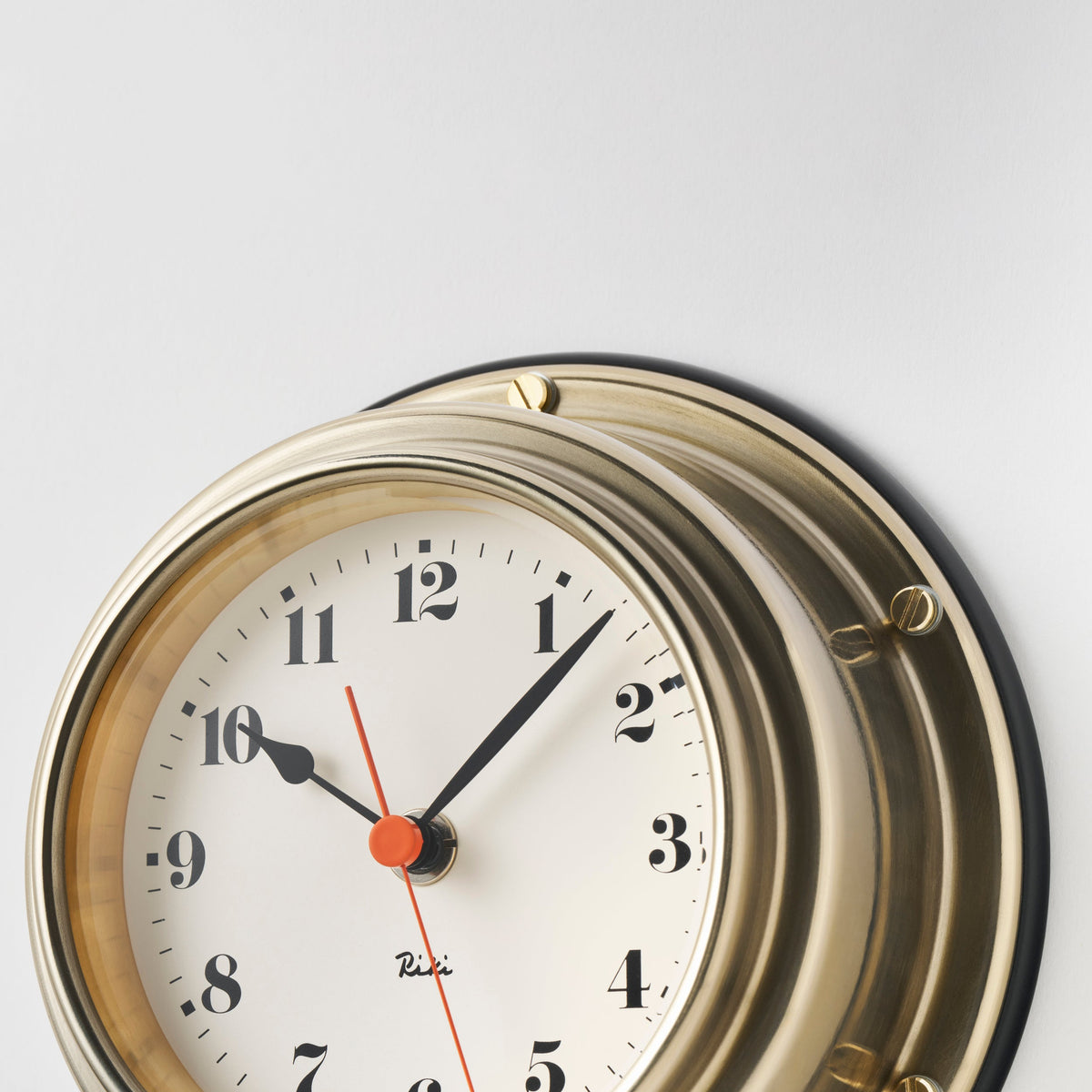 Lemnos Marine Clock Arabic