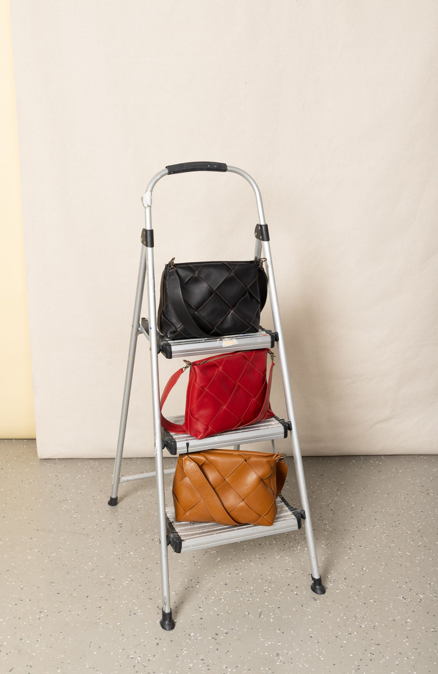 Optimal Shoulder Bag