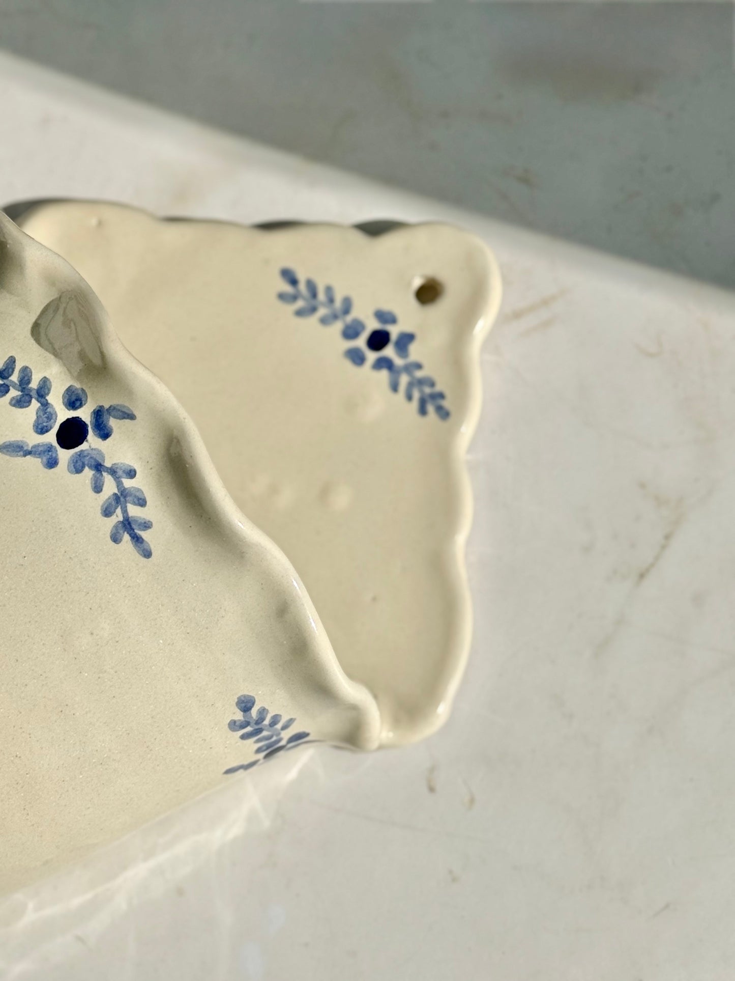 Hand-painted Margot Wall Vase, Blue