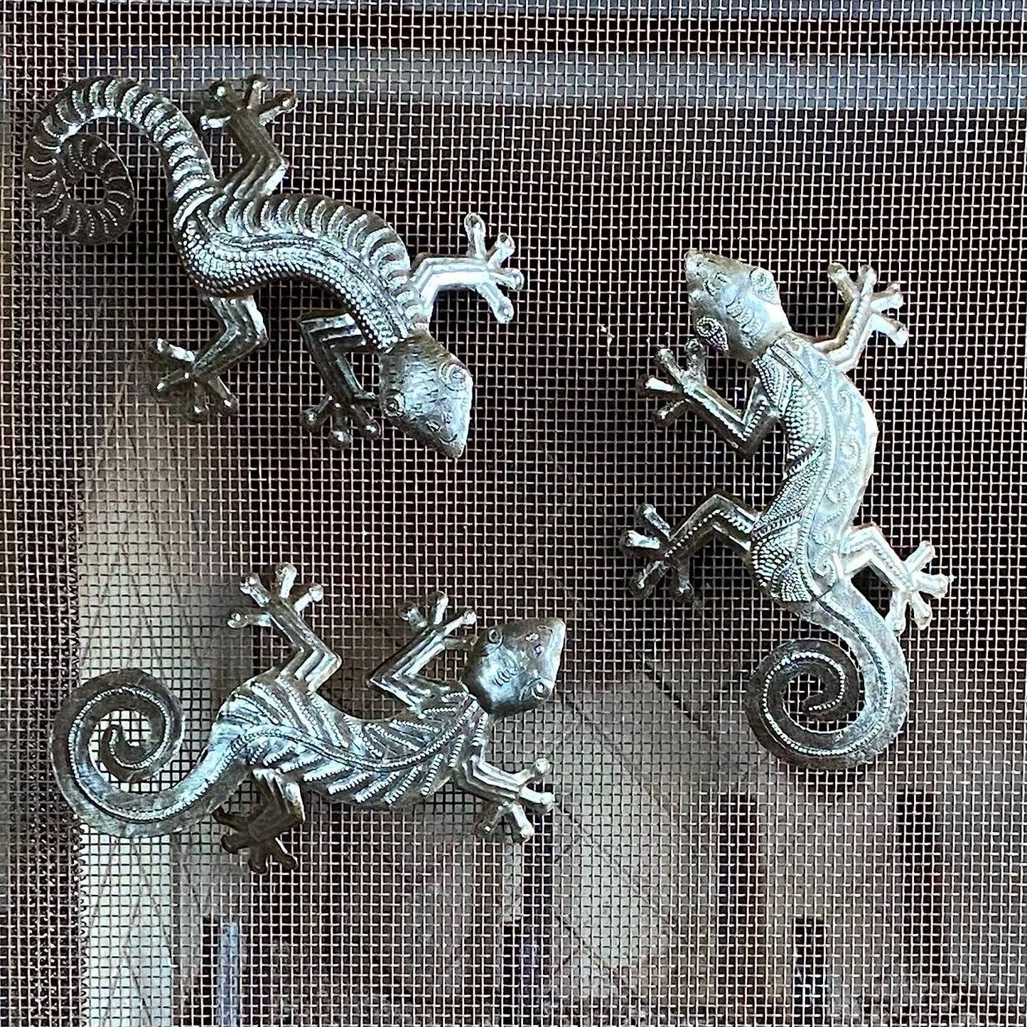 Geckos, Handmade From Recycled Steel Drum Barrels 8" x 6"