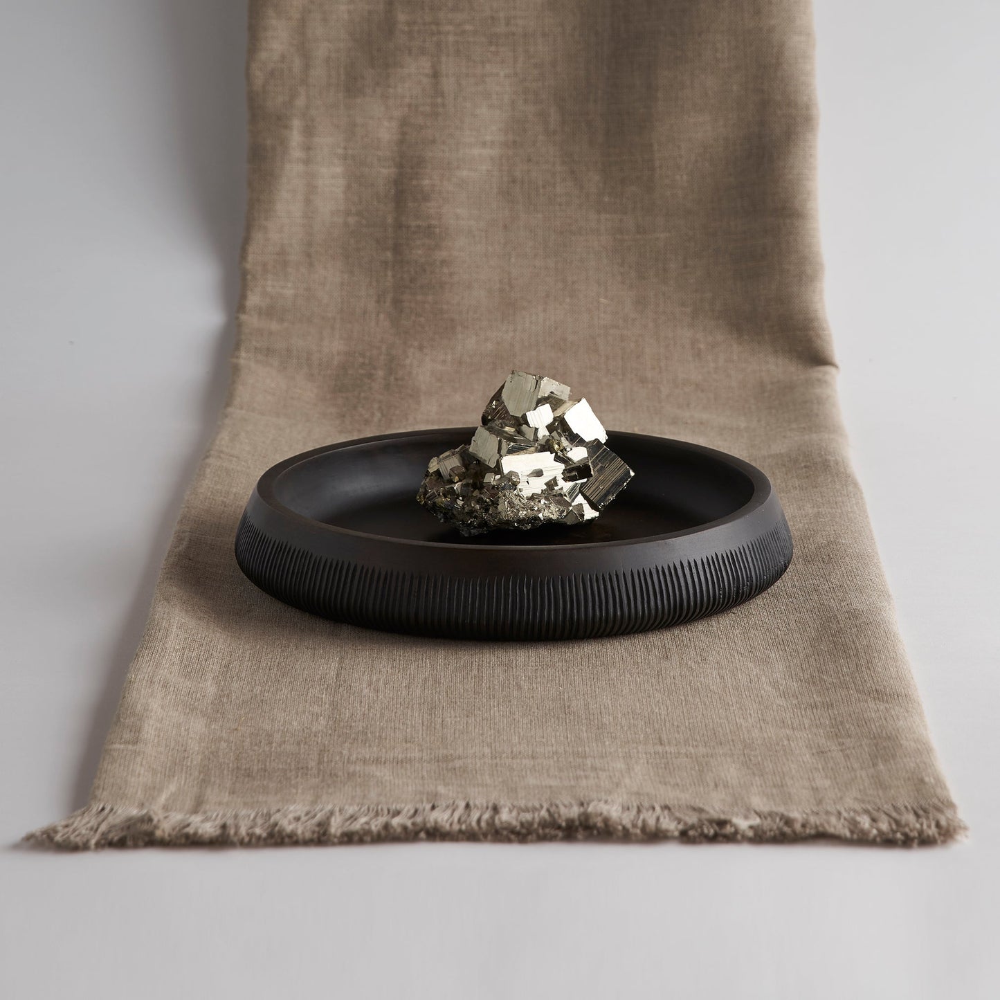 Chiseled Leila Small Tray