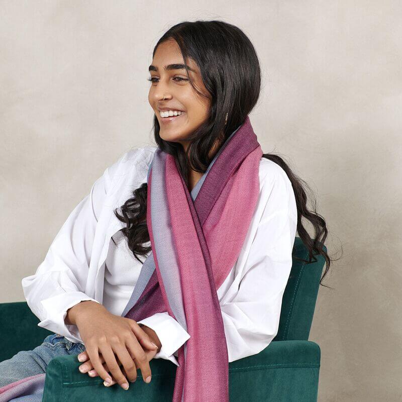 Iris Cashmere Merino Handloom Scarf