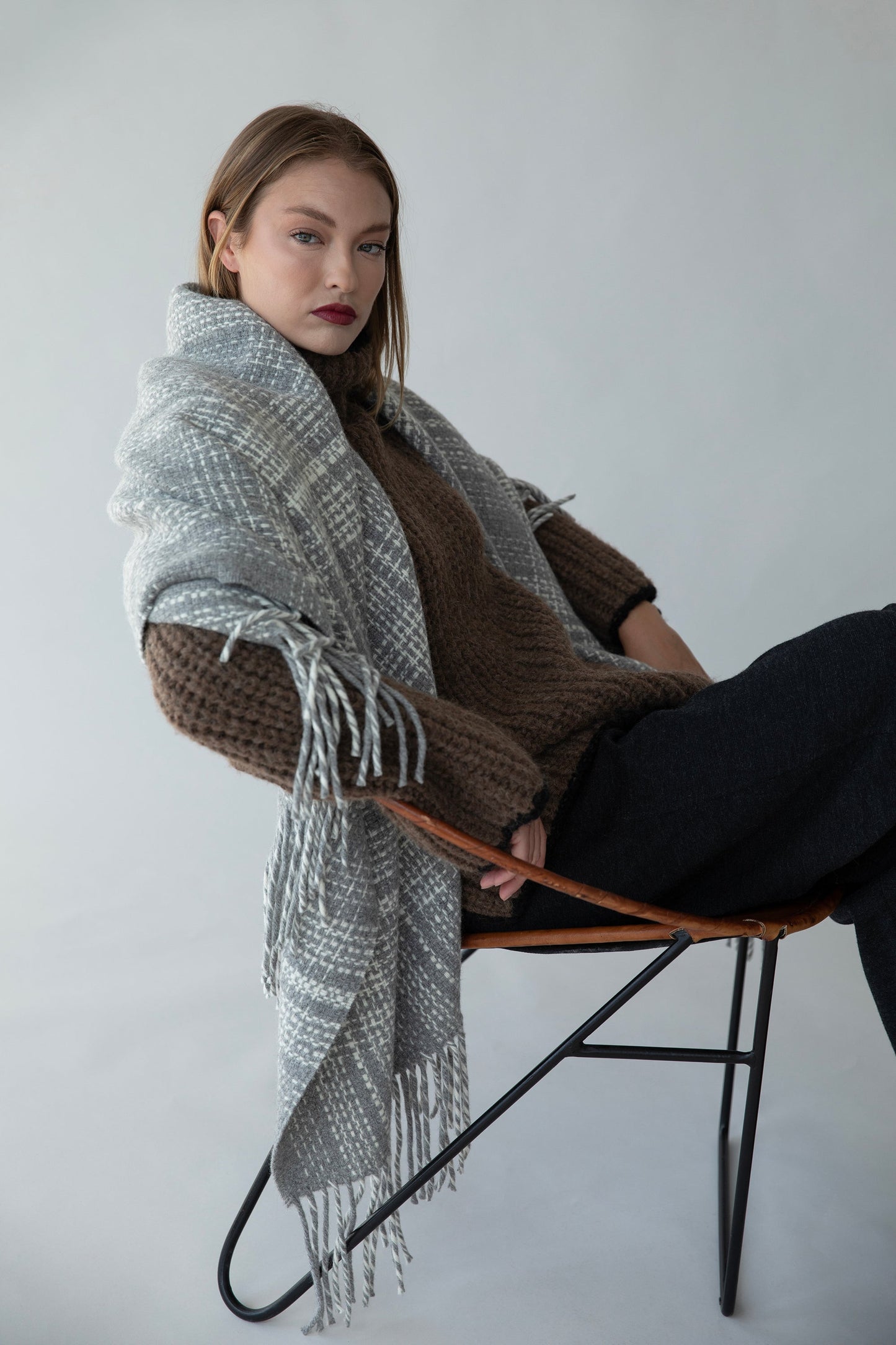 Rustic Alpaca Plaid Throw - Grey