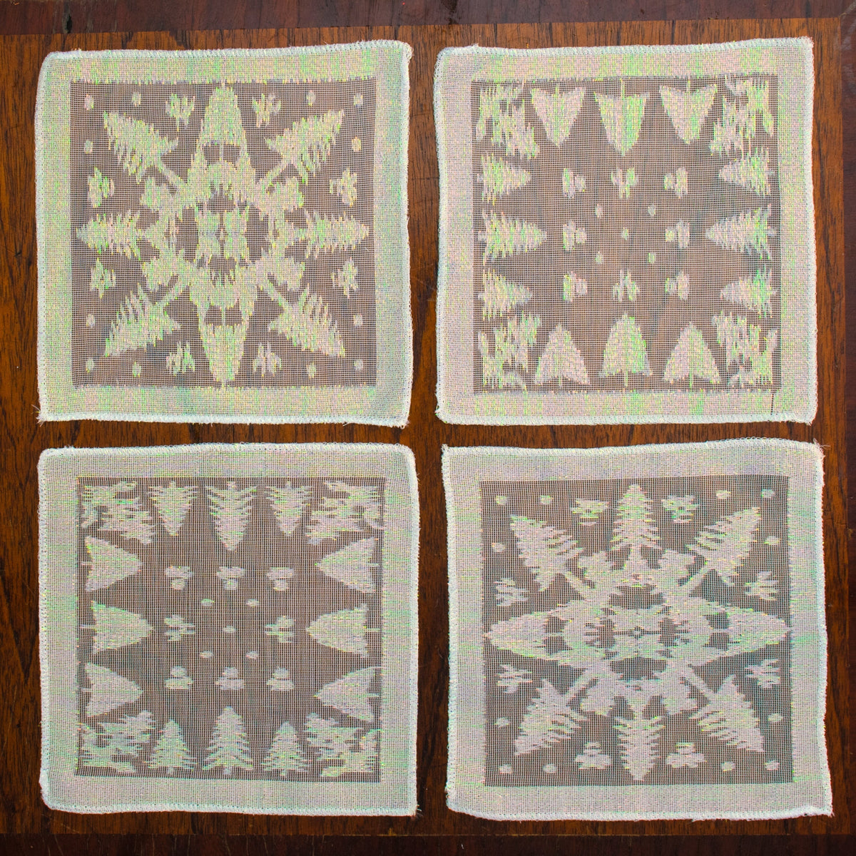 S/4 Scottish Leno Gauze Cocktail Napkins - Snow Lurex