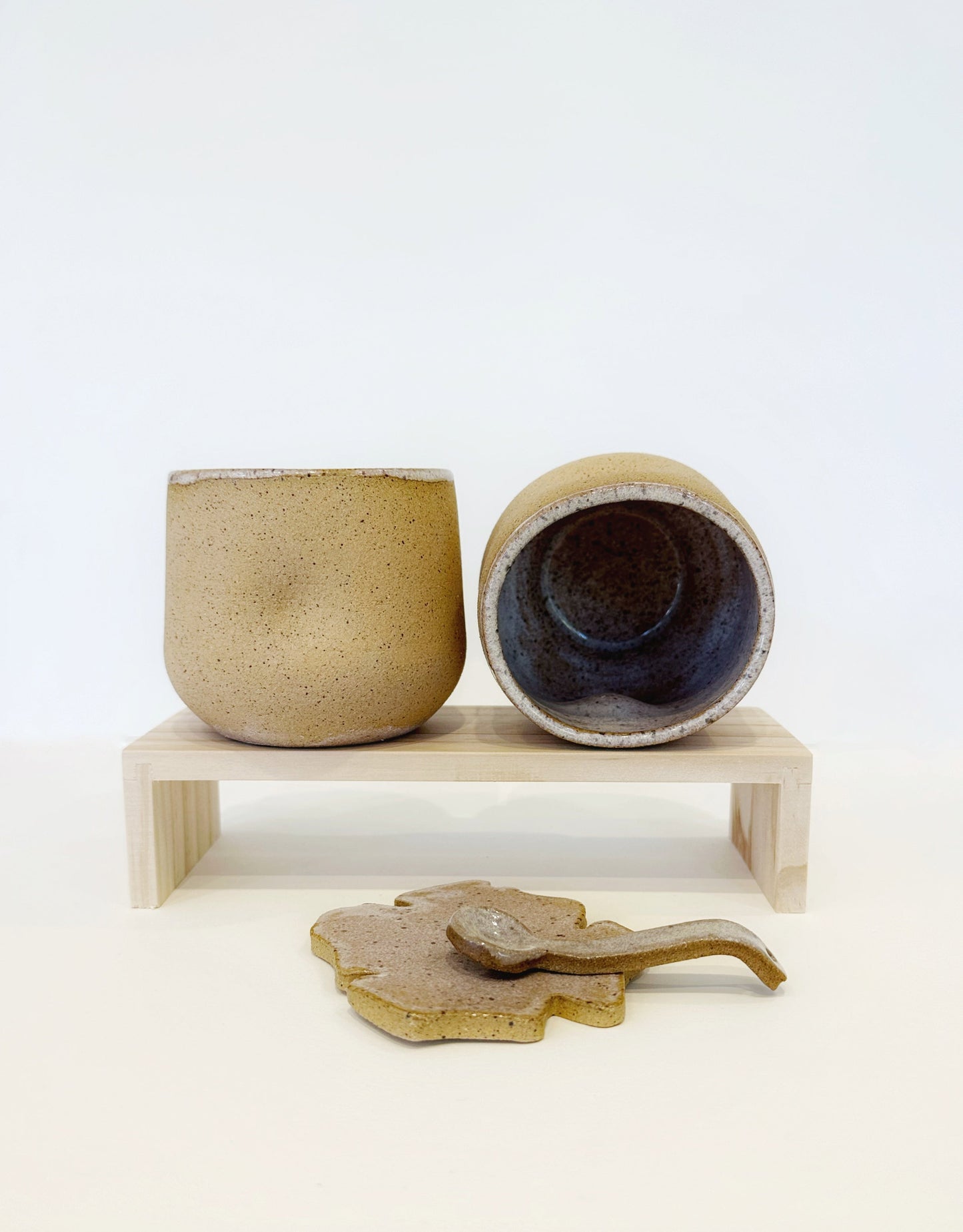 S/2 Hug Mugs - Translucent