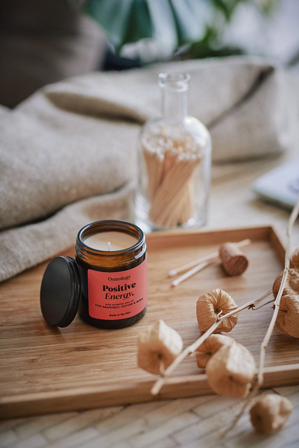 Positive Energy Scented Jar Candle - Pink Grapefruit Vetiver and Mint