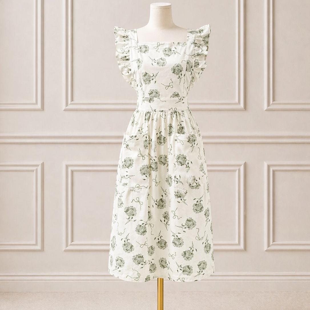 Tuileries Garden Mommy Hostess Apron