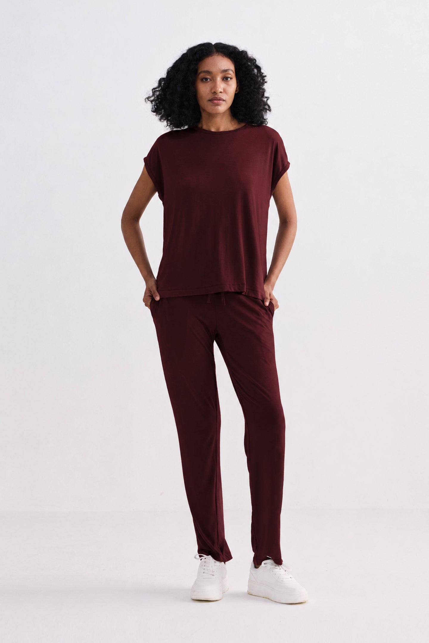 Relaxed Tee in Merlot
