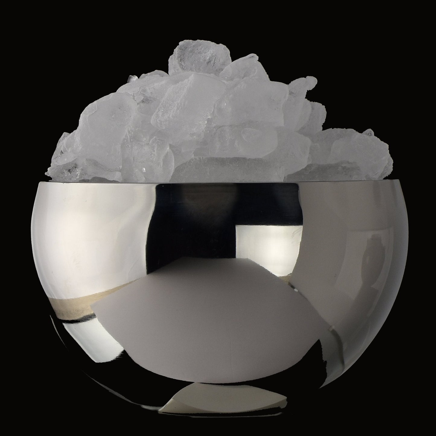 Prince of Scots Mirror Orb Ice Bucket