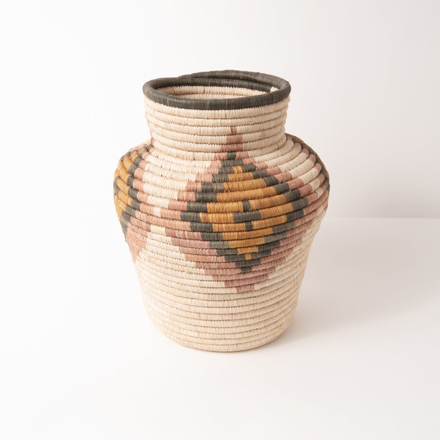 Diamond Bouquet Vase ~ Elevate Collection
