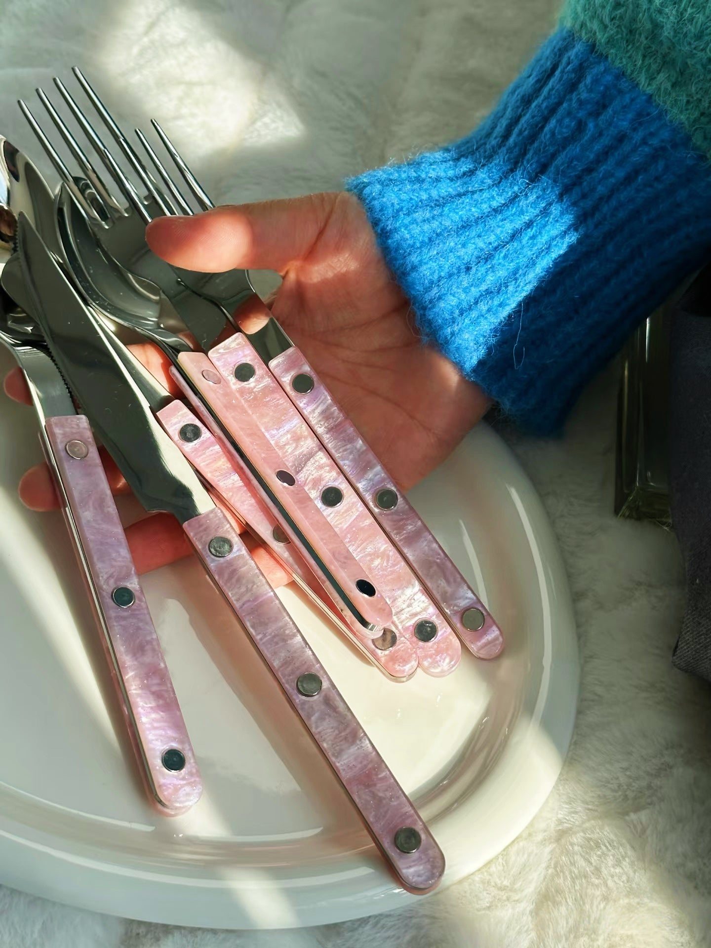 S/10 Salt Lake Flatware, Modern Elegant Pink Cutlery Silverware Set