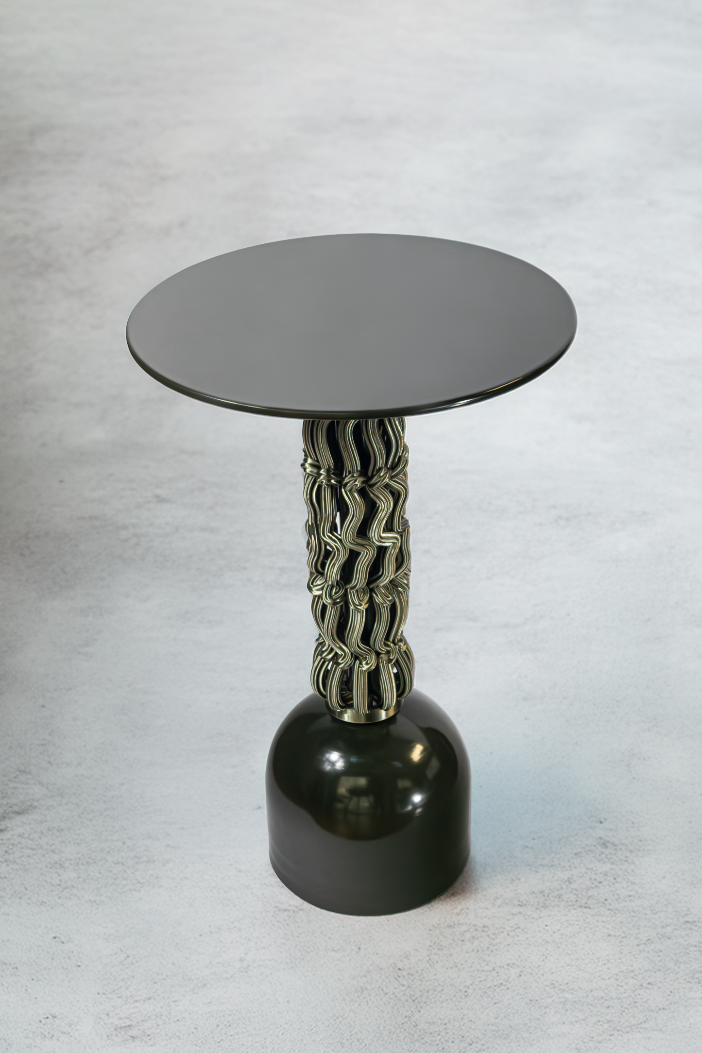 Frosting Martini Table