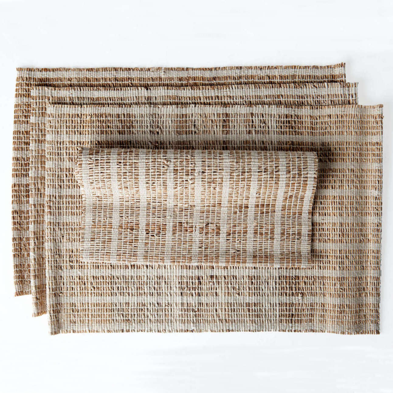 Handwoven Banana Fiber Placemats | 13″ × 19″ | Set of 4 | Fair Trade | Table Classics