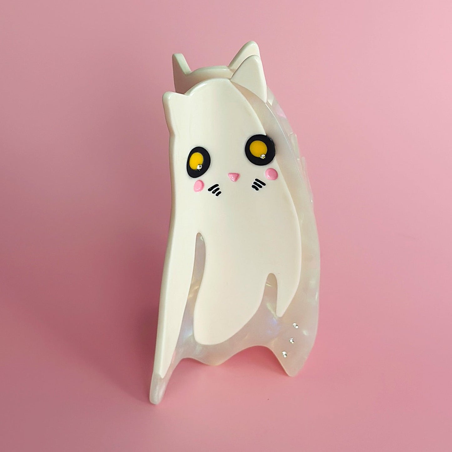 Ghost Cat Hair Claw