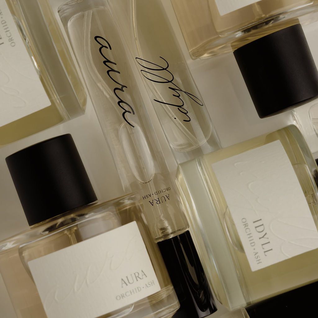 grapefruit + tonka bean | AURA Perfume Travel Spray