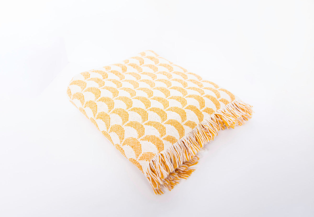 Yellow Scallop Jacquard Woven Throw