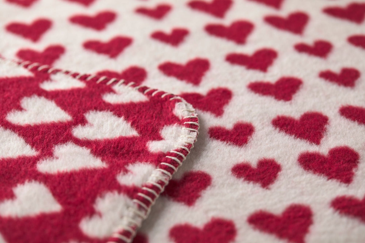 SAVONA Throw "Hearts"