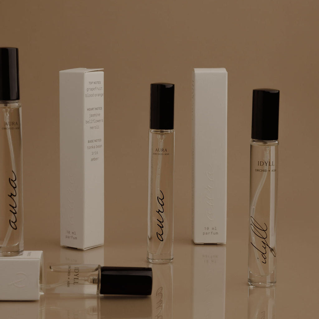 grapefruit + tonka bean | AURA Perfume Travel Spray