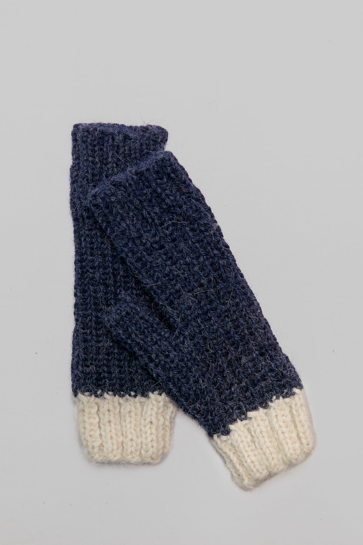 Pampa Fingerless Mittens