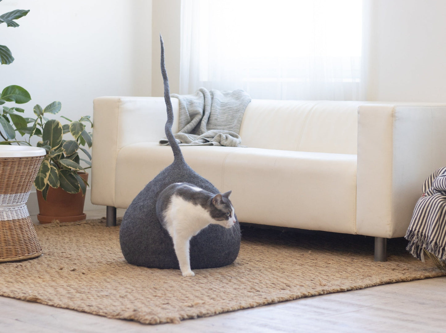 Whimsical Cat Tail Cave Bed