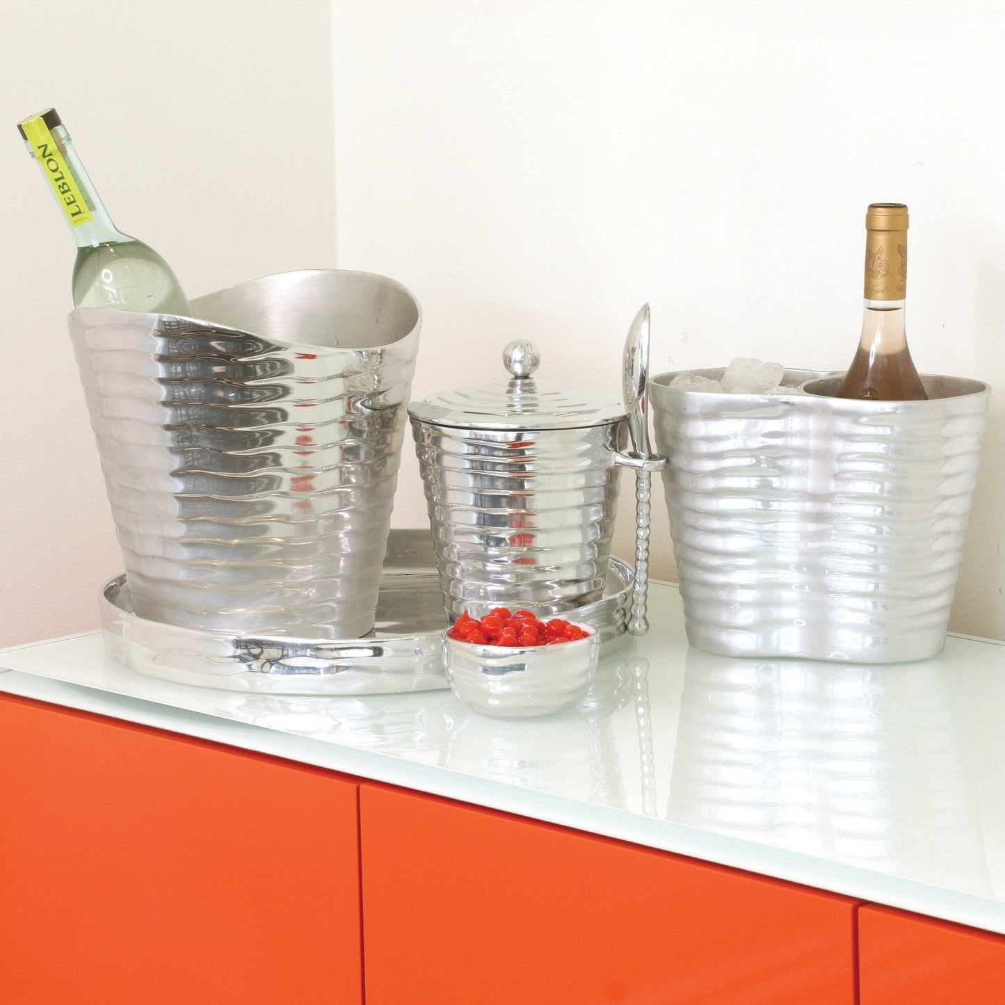 Aquos Ice Bucket w/ Scoop