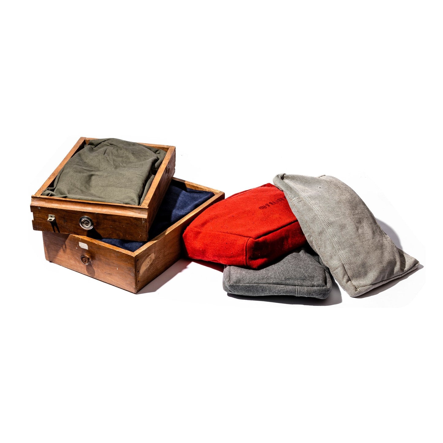 Vintage Drawer Pet Bed
