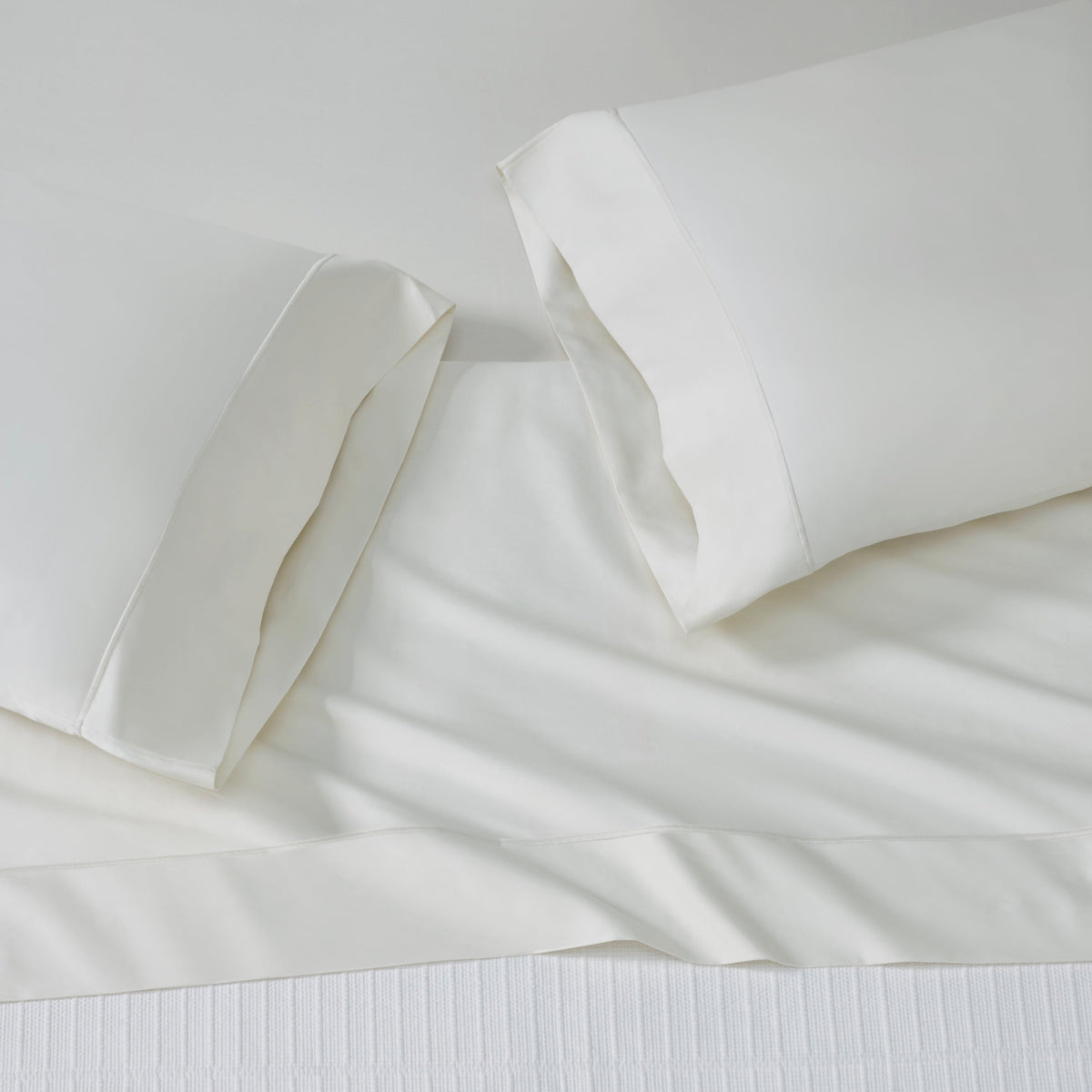 S/2 Corvelle Supima Cotton Sateen Pillowcases