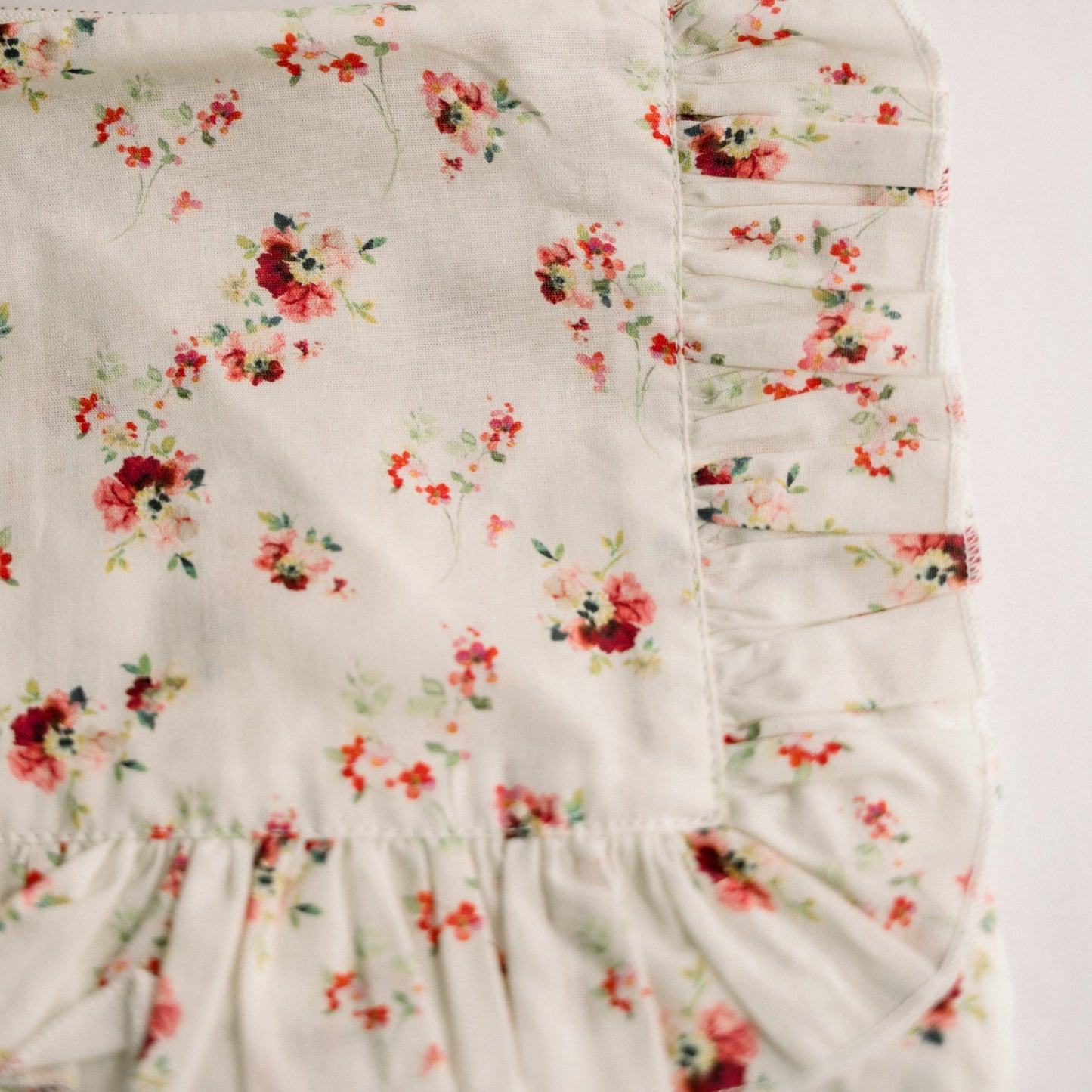 Scarlet Bloom | Timeless Floral Ruffle Zipper Pouch