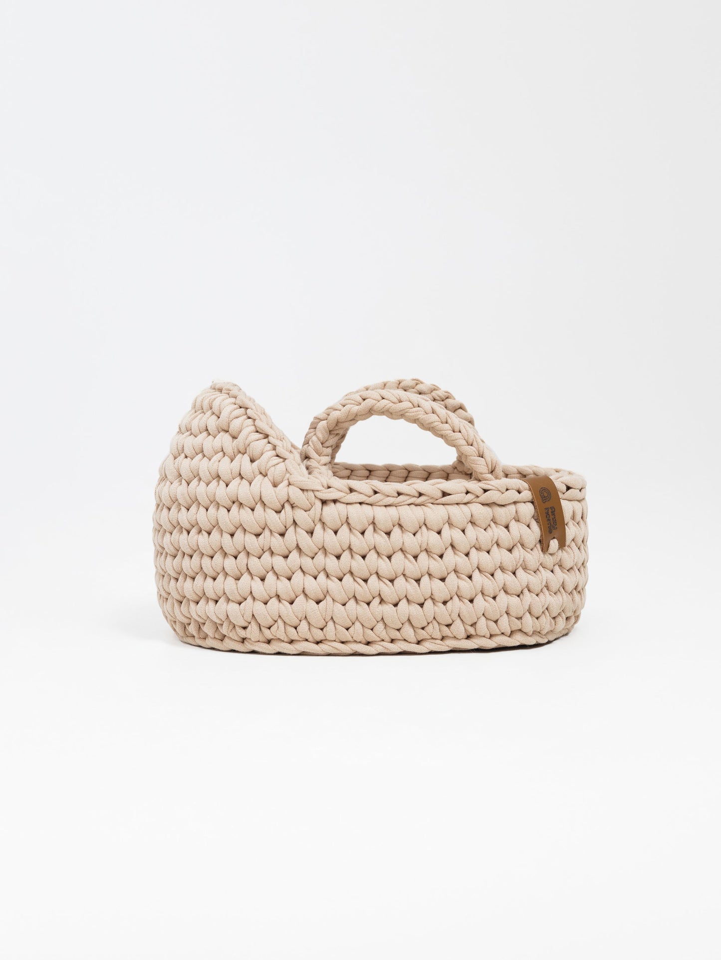Mini Doll Moses Basket w/Rocking Stand