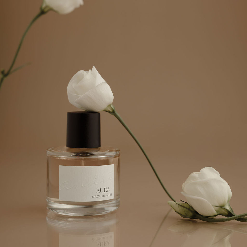grapefruit + tonka bean | AURA Perfume