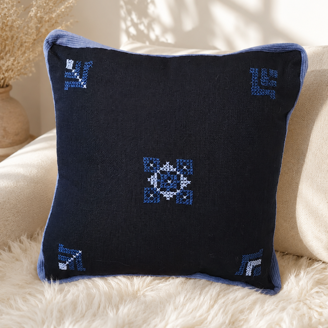 Feathers Pillow Cover - Blue