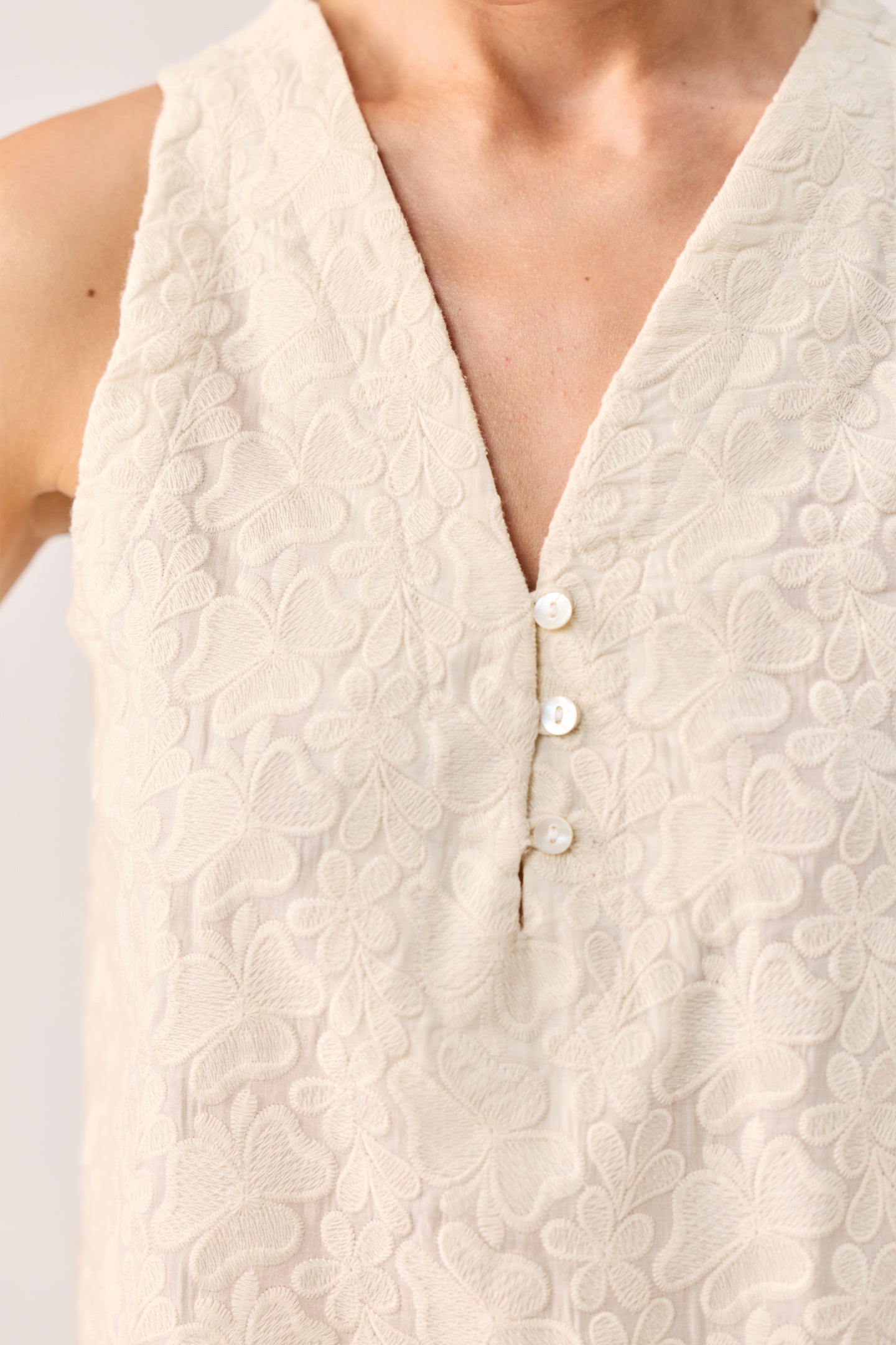 Embroidered Button Front Neck Top in Cream