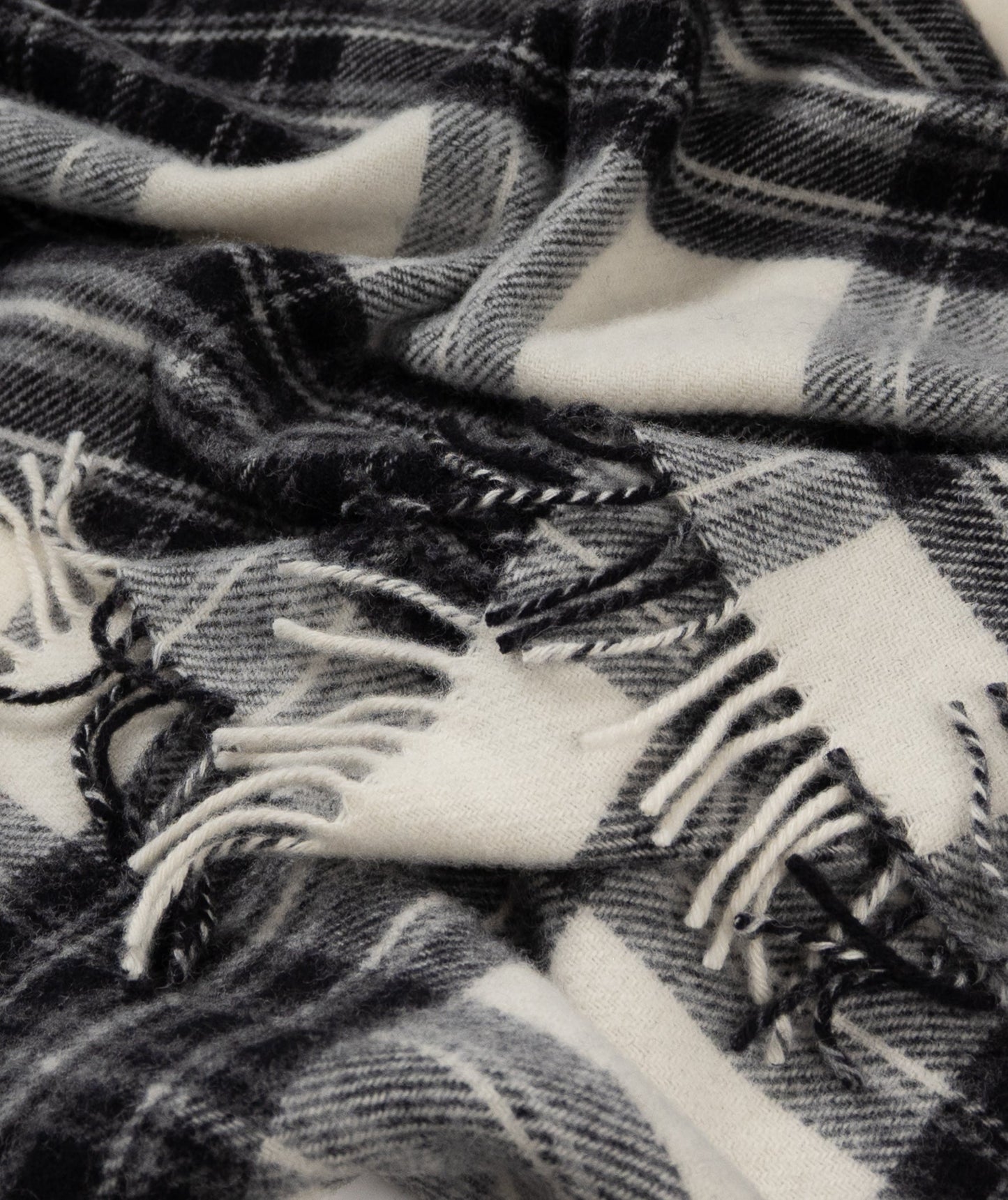 Highland Tweeds Pure New Wool Fluffy Throw - Grey Dress Stewart