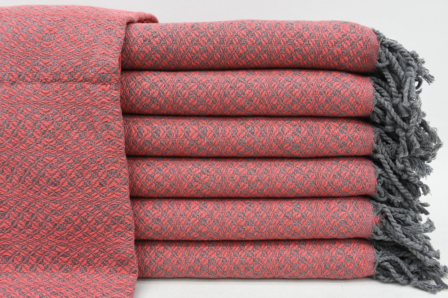 Ian Throw Blanket/Towel