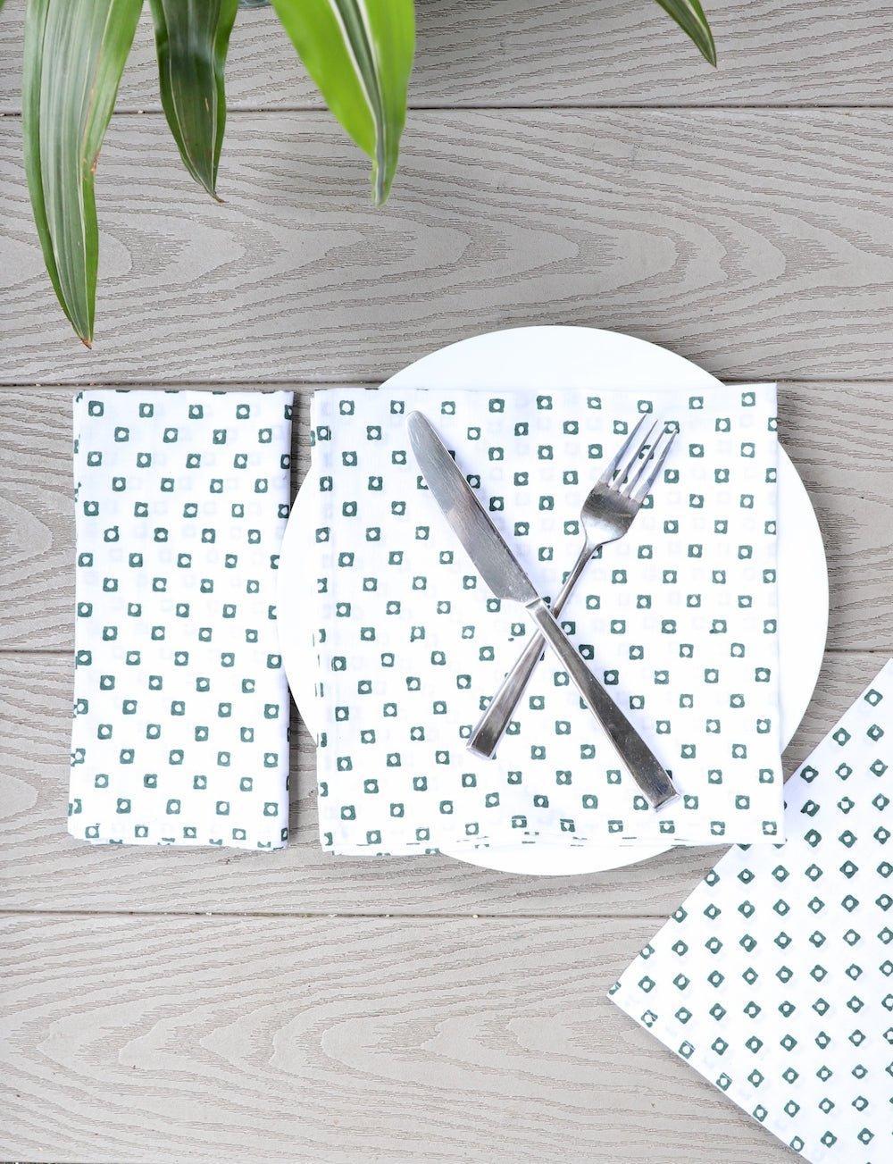 S/4 Cloth Napkins - Green Squares