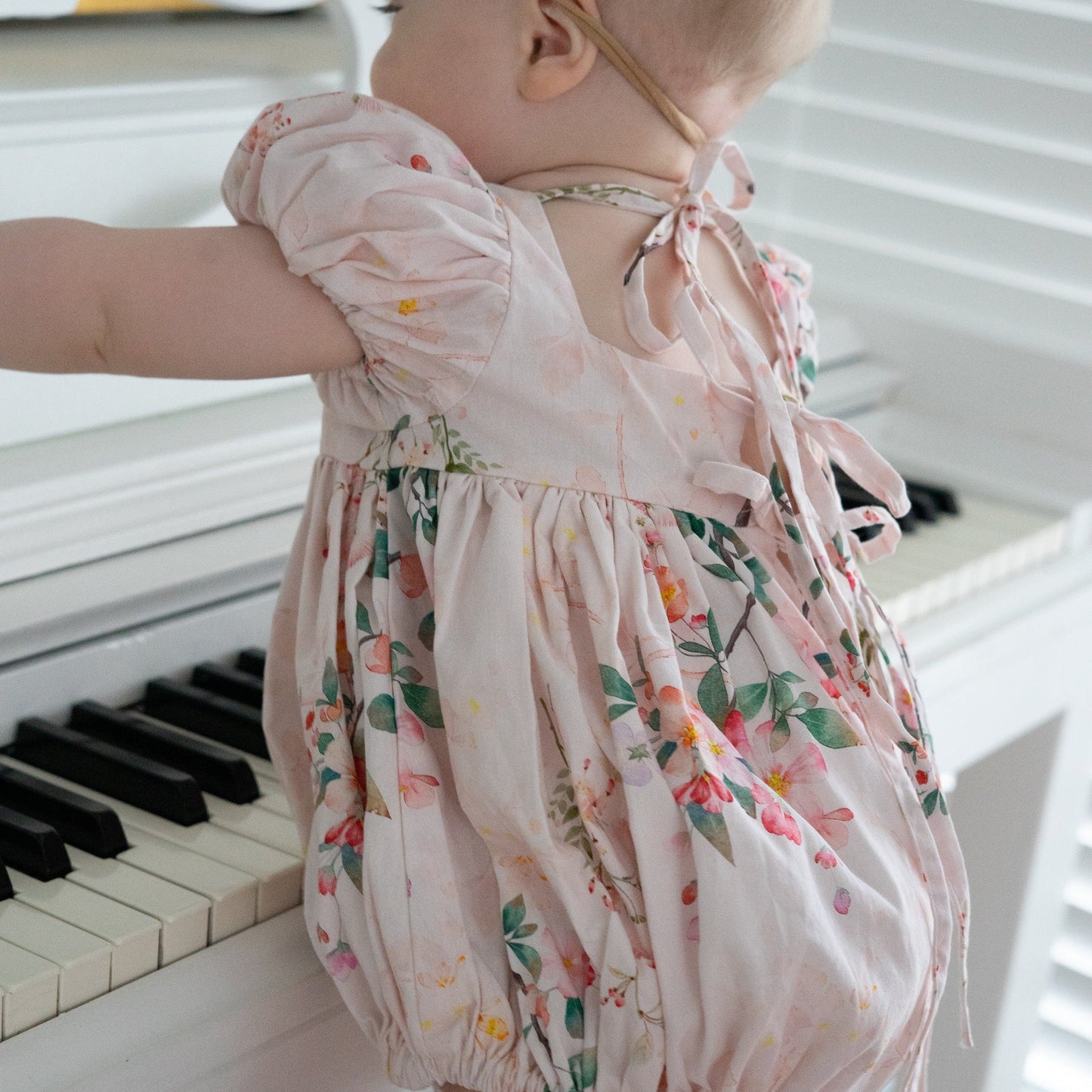 Elodie Bubble-Ivory Botanical