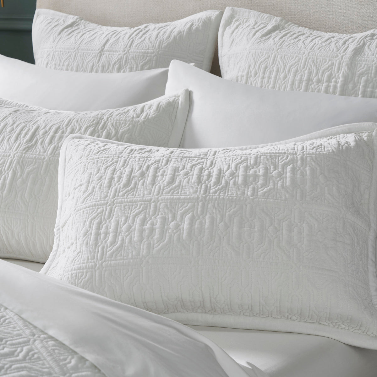 Duke Geometric Cotton Velvet Quilt Sham
