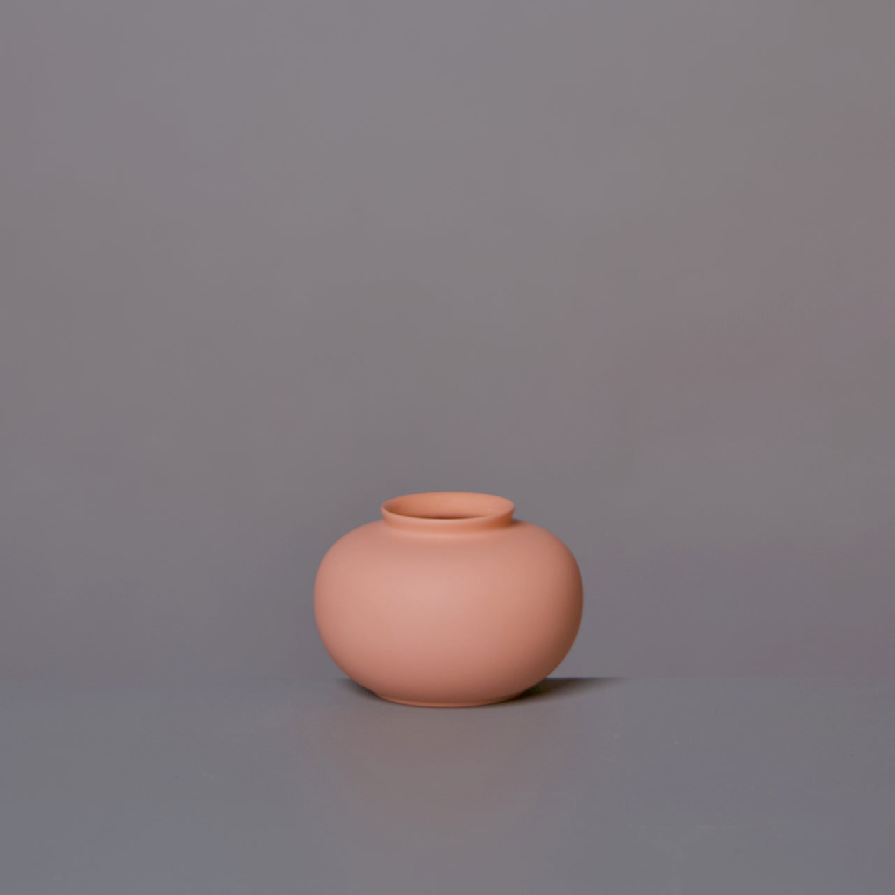 Matte Porcelain Mini Apple Vase