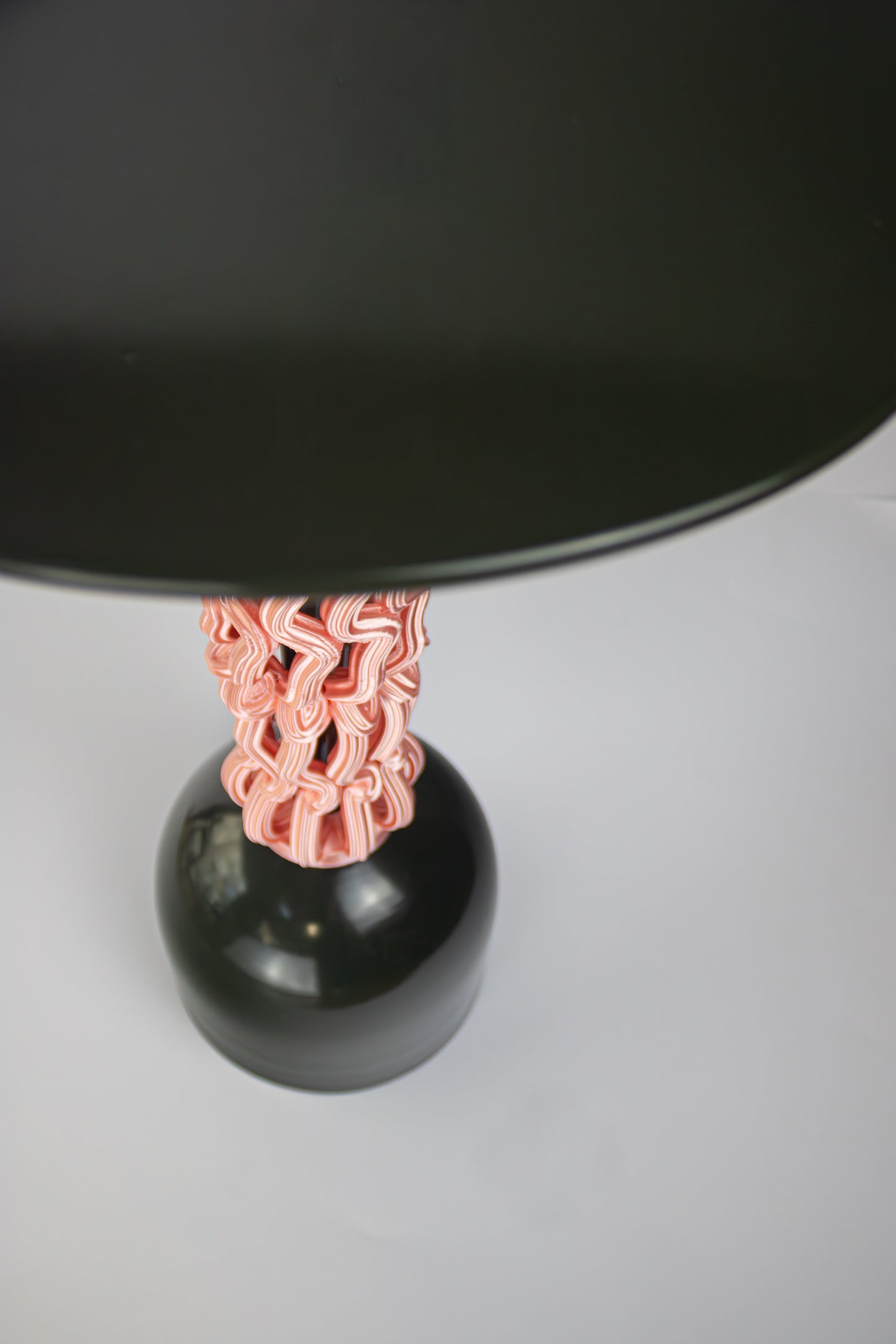Frosting Martini Table