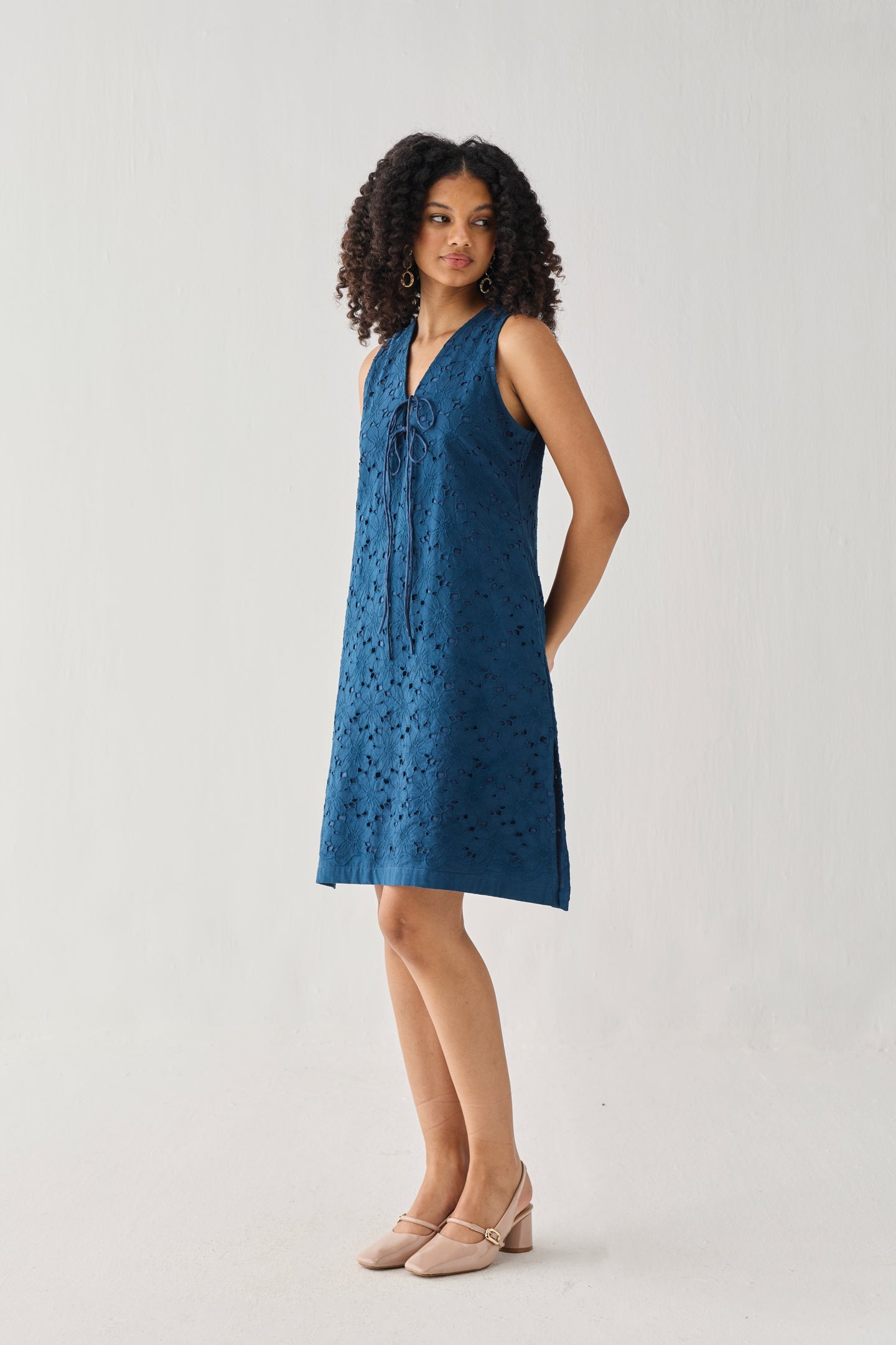 Sleeveless Knee-Length Dress in Blue