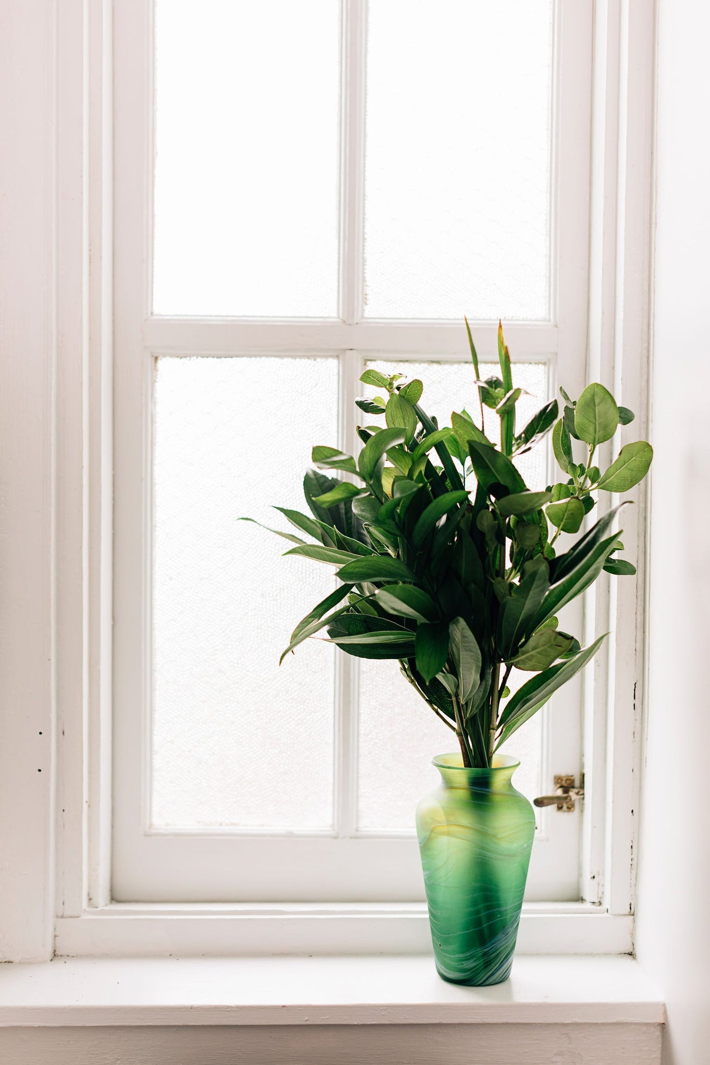 Deep Currents Vase