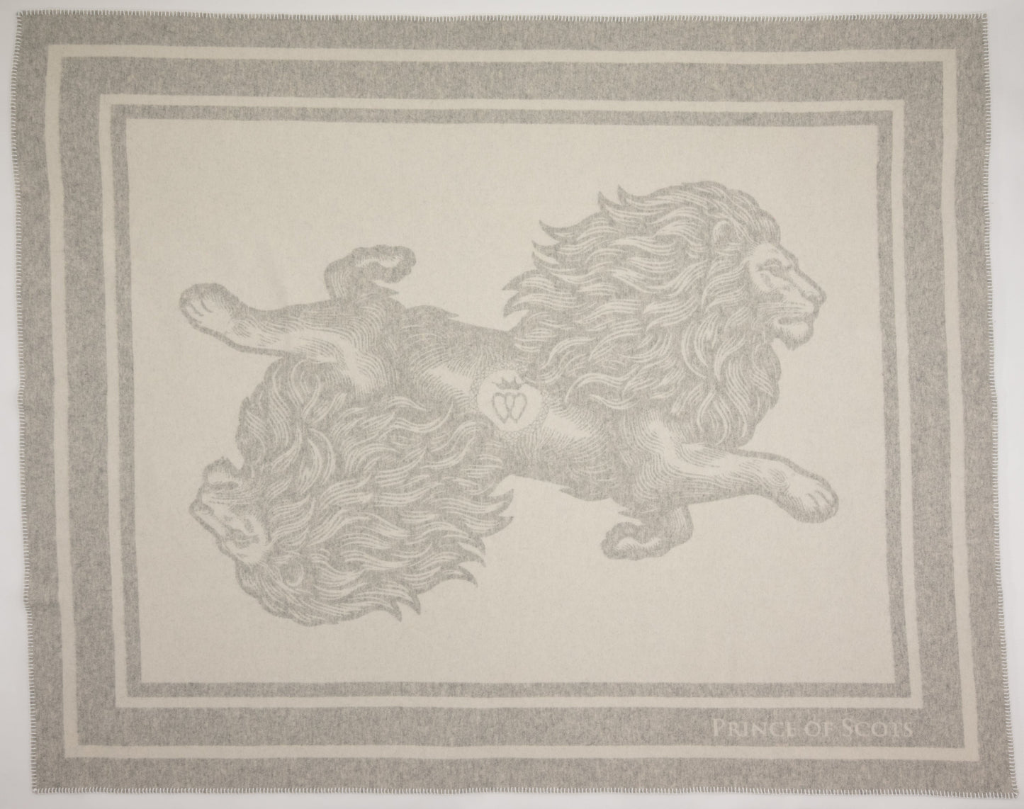 The Royal Mane Throw – Extra-Fine Italian Merino Wool