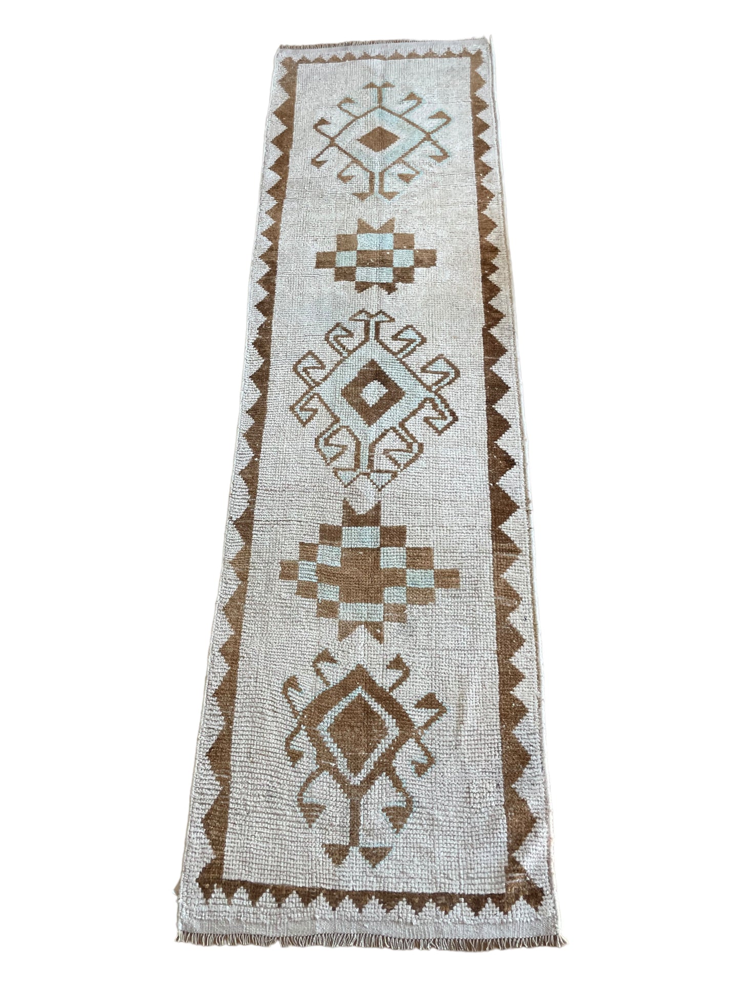No. 1105 Vintage Herki Runner 3'2” x 11’5”