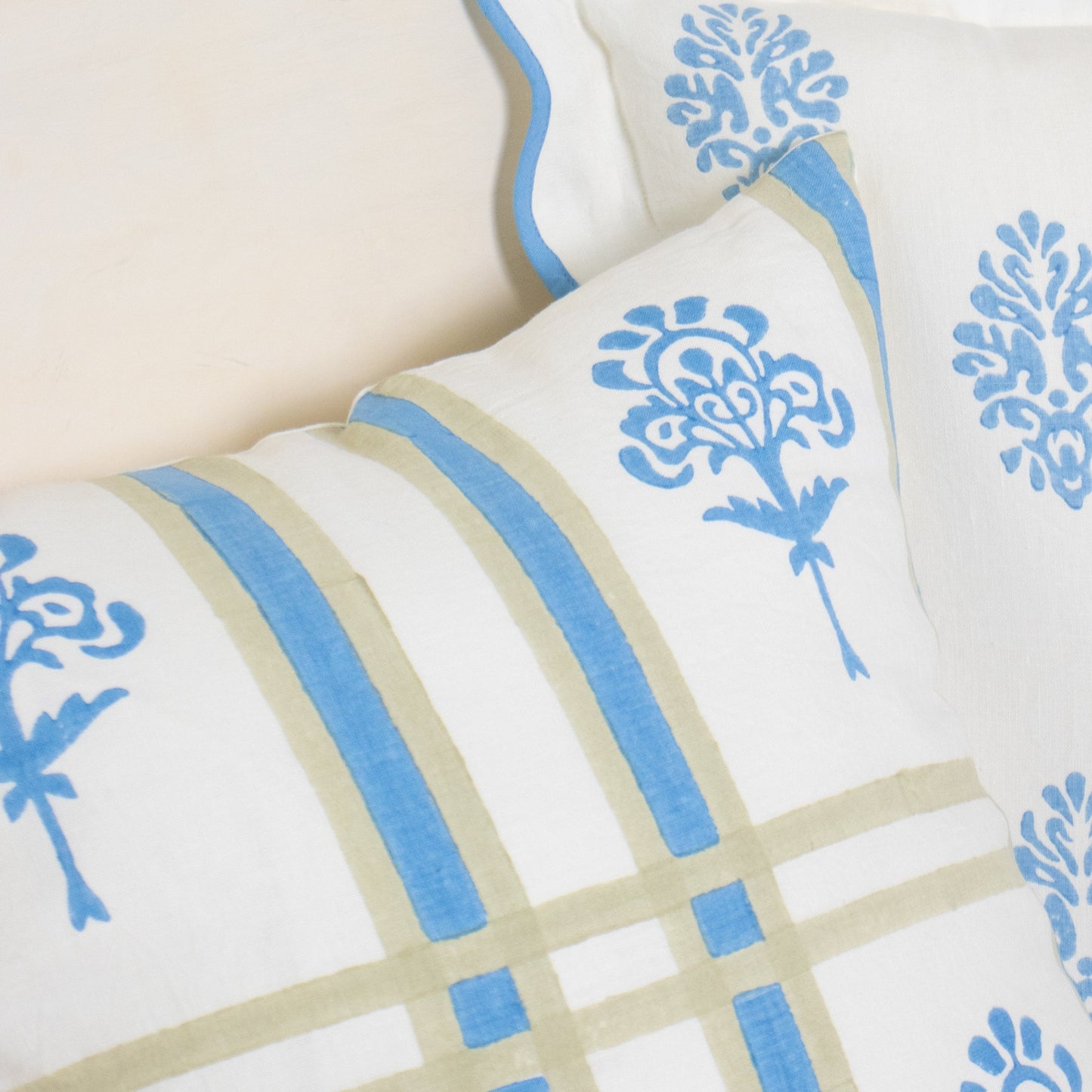 Ira - Pure Linen Throw Pillow Cover - Cornflower Blue