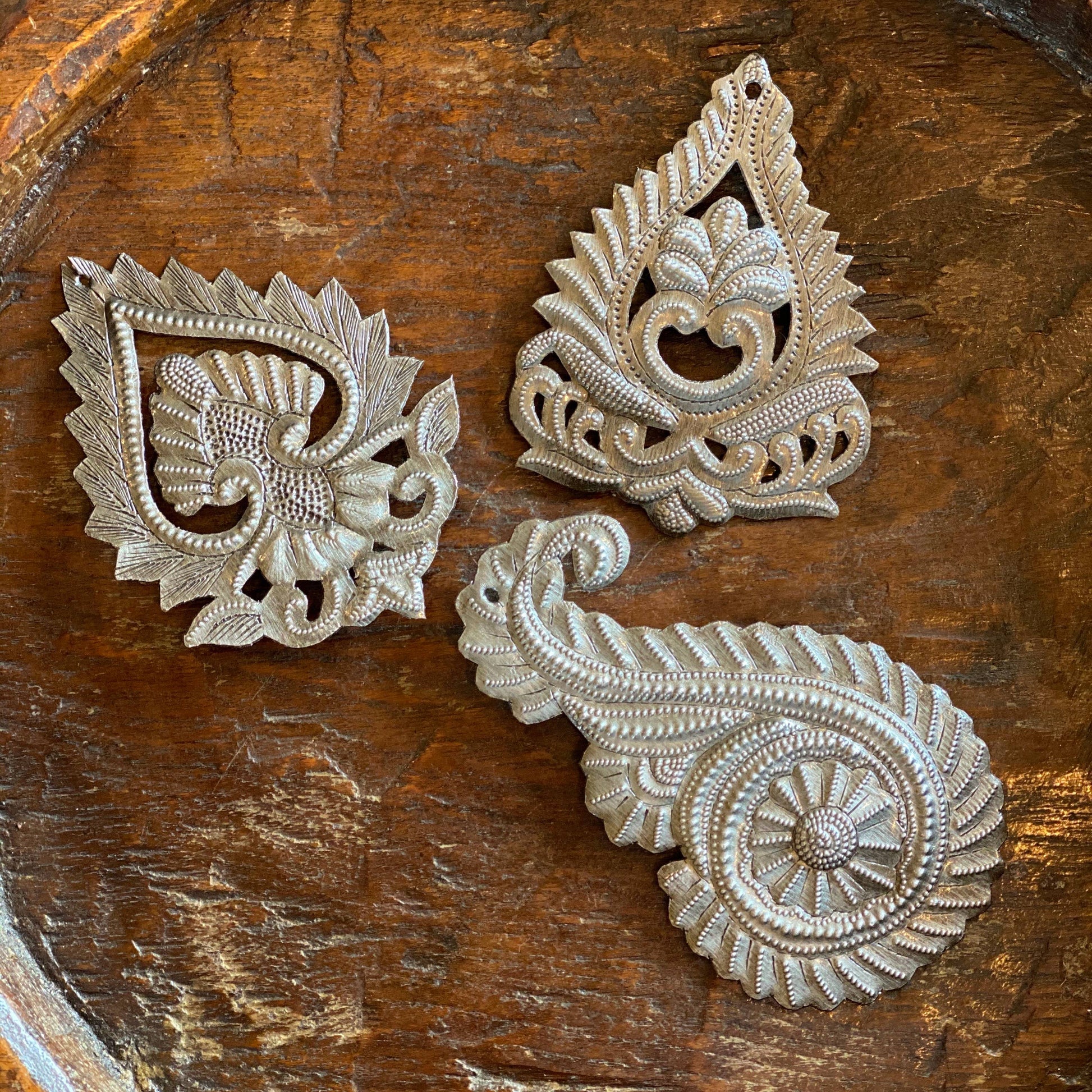 4" x 3" Paisley Accents, Embellishments, $4.00 ea. set/3