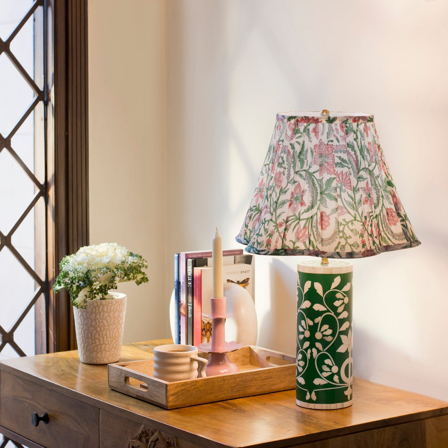 Floral Vines Table Lamp - Green