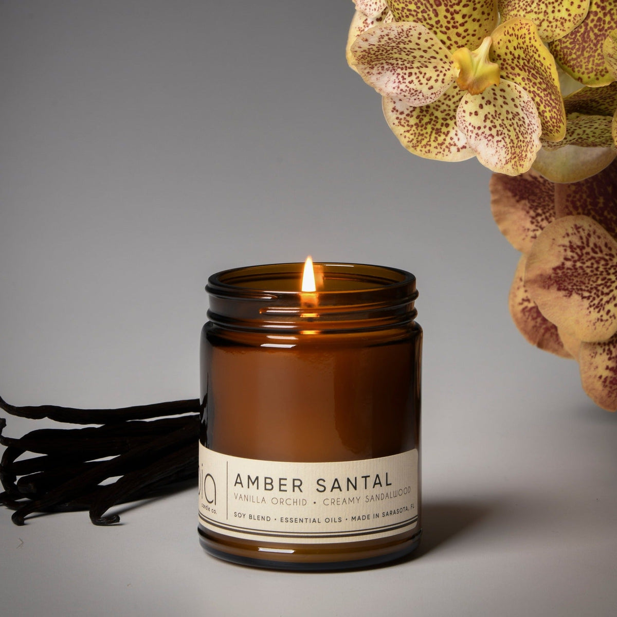 Amber Santal Soy Blend Candle - Amber, Sandalwood & Vanilla Orchid