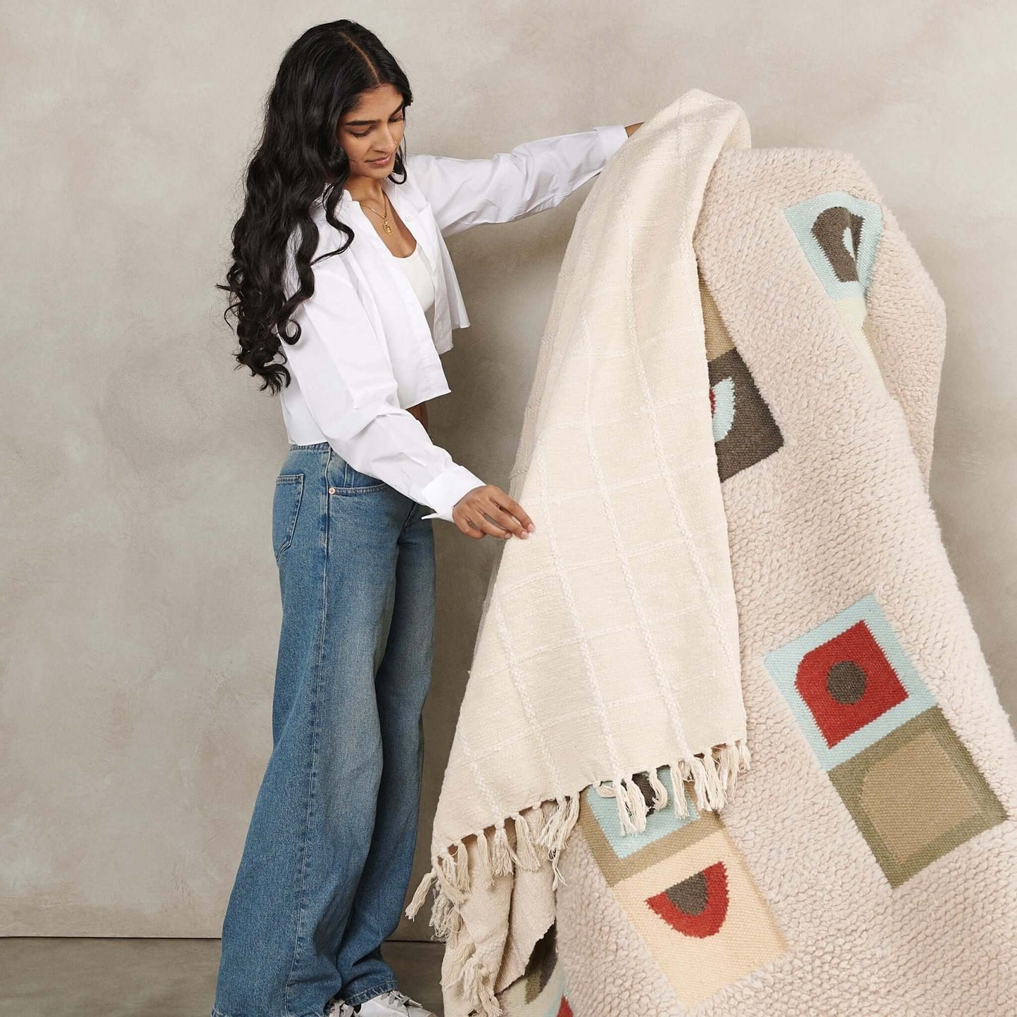 Sea Shell White Textured Checks Handloom Throw