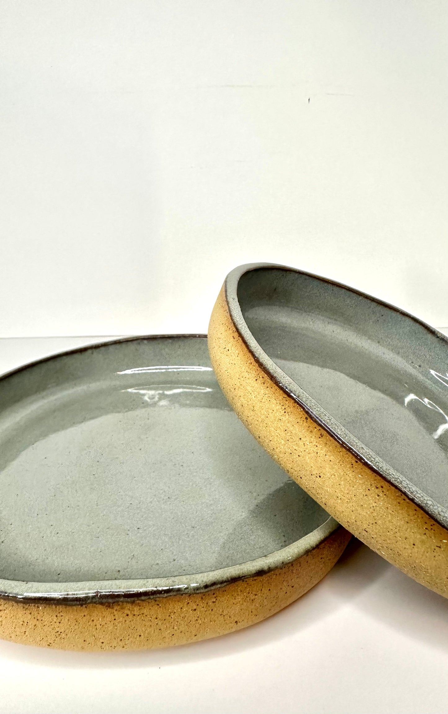PLATES BUNDLE Mushroom Sizes: 8.5 and 6 inches