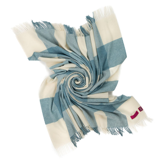 Southampton Home Merino Wool Throw – Block Sky